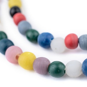 85 blekta flerfärgade sfäriska Java-glaspärlor - Glasdistanspärlor - Ogenomskinliga glaspärlor - Matta glaspärlor - Glaskulor (JVA-RND-MIX-722)