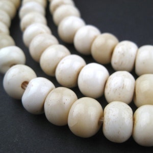 108 Round Bone Beads - Mala Beads - Tibetan Bone Beads - Recycled Beads - Jewelry Making Supplies - Meditation Yoga Peace (BON-RND-WHT-290)