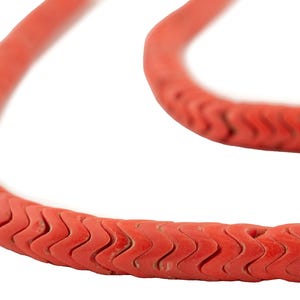 African Trade Beads - Snake, 24&quot; Strand (SNAKE-RED-207)