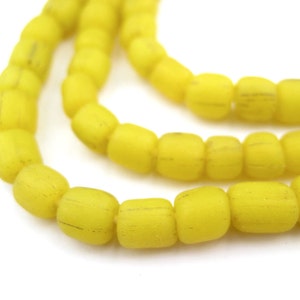 115 solrosgula Java-glaspärlor: Frö Bali Matt Cylinder 5 mm Små Etniska Distanser Handgjorda Rustik Boho (JVA-CYL-YLW-126)