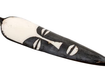 Kenyan Batik Bone Pendant - Elongated African Mask - African Bone Pendant - Jewelry Making Supplies - Made in Kenya ** (PND-BON-124)