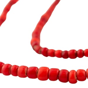 Oude Ethiopische hartkralen, roodwitte kralen 6 mm, 22 inch streng, ambachtelijke sieraden uit Ethiopië