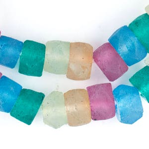 48 fasetterade glaspärlor - Återvunnet glas - Java-pärlor - Havsglaspärlor - Bali-pärlor - Smyckestillbehör - Tillverkad i Indonesien (JVA-USU-MIX-709)