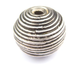 4 Silver Berber Beads - 15x18mm Wound Spiral Metal - African Silver Pendant - Jewelry Making Supplies - Made in Morocco ** (PND-BRB-132)