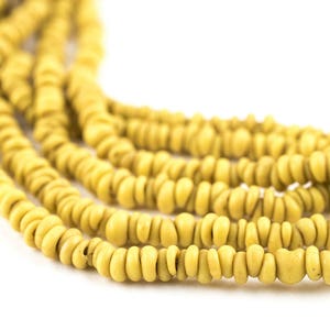 500 gula Java-glas Heishi-pärlor: Java-fröpärlor Bali-glaspärlor Matta glaspärlor Glasbricka-pärlor 4 mm glaspärlor (JVA-HSH-YLW-180)