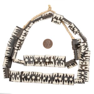 30 Batik Bone Beads Flags - Cow Bone Strand - Rectangular Beads - Black and White - Kenyan Jewelry - African Beads (BON-FLT-DOD-276) image 2