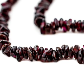Deep Red Garnet Chip Beads: Natural Stone for Unique Jewelry Designs
