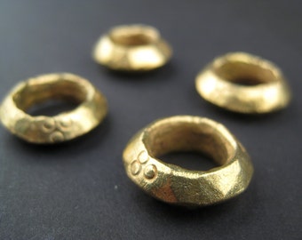 4 Ethiopian Brass Rings - Wollo Rings 18mm - African Brass Pendants - Jewelry Making Supplies - Made in Ethiopia ** (WLO-BRS-106)