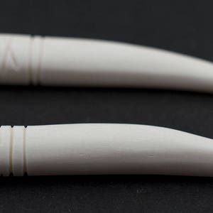 2 Kenya White Cow Bone Pendant: Bone Pendant Spike Pendants Pendant for Earring African Pendant Bone Pendant (PND-BON-425)