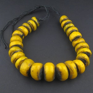 25 Moroccan Resin Beads - Rare Graduated Full Strand - African Trade Beads - Traditional Berber Jewelry - Made in Morocco (AMB-RND-YLW-105)