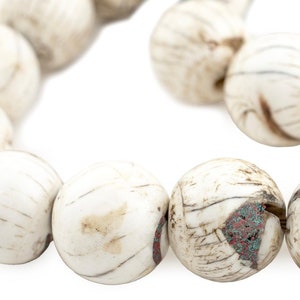 Inlaid Round Naga Conch Shell Beads, 19mm, 25 Inch Strand, Artisan Jewelry Supplies from Nepal