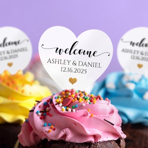 Edible Cupcake Toppers with Wedding Couple&#39;s Names/Circle Wedding Drink Toppers/Wedding Cocktail Topper/Custom Edible Toppers/Wedding Decor