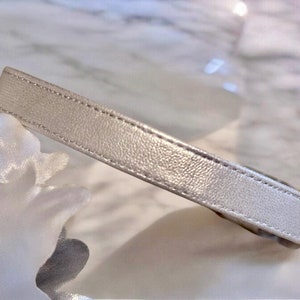 Cat Collar - Silver Vegan Leather Pet Collar, Small Dog Collar, Silver Metallic Pet Collar, Beautiful Leather Cat Collar.