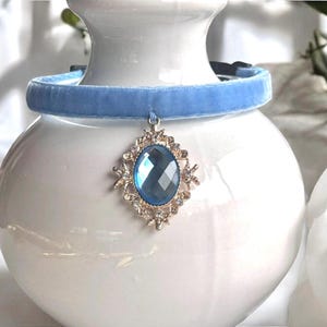 Katzenhalsband - Hellblaues Samt-Katzenhalsband mit Strass-Charm-Anhänger, Samt-Katzenhalsband, Kleines Hundehalsband, Luxuriöses Sicherheits-Haustierhalsband.