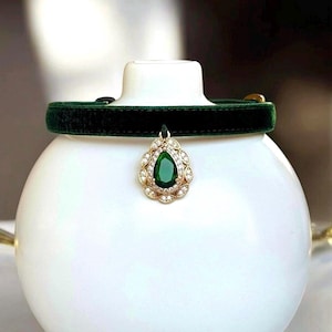 Emerald Elegance - Dark green velvet cat collar with rhinestone charm, Breakaway kitten collar, Small dog collar, Luxurious cat collar.