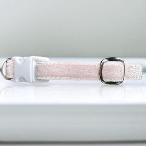 Pink Stardust - Light pink velvet cat collar with silver lurex, Velvet kitten collar, Breakaway cat collar, Luxurious velvet pet collar.