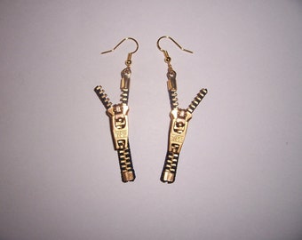 ZIPPING ZIPPER EARRINGS