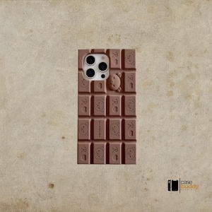 Custodia per iPhone, divertente, carina, creativa, con orsetto dei cartoni animati in 3D, custodia per telefono al cioccolato per iPhone 16, 15, 14, 13, 12, regalo in silicone morbido.