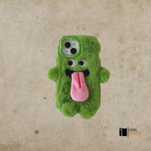 Custodia per iPhone, divertente, carina, divertente, con magnete, lingua e pelliccia, per coppia, per iPhone 16, 15, 14, 13, 12, creativa, invernale, soffice, in peluche, morbida.