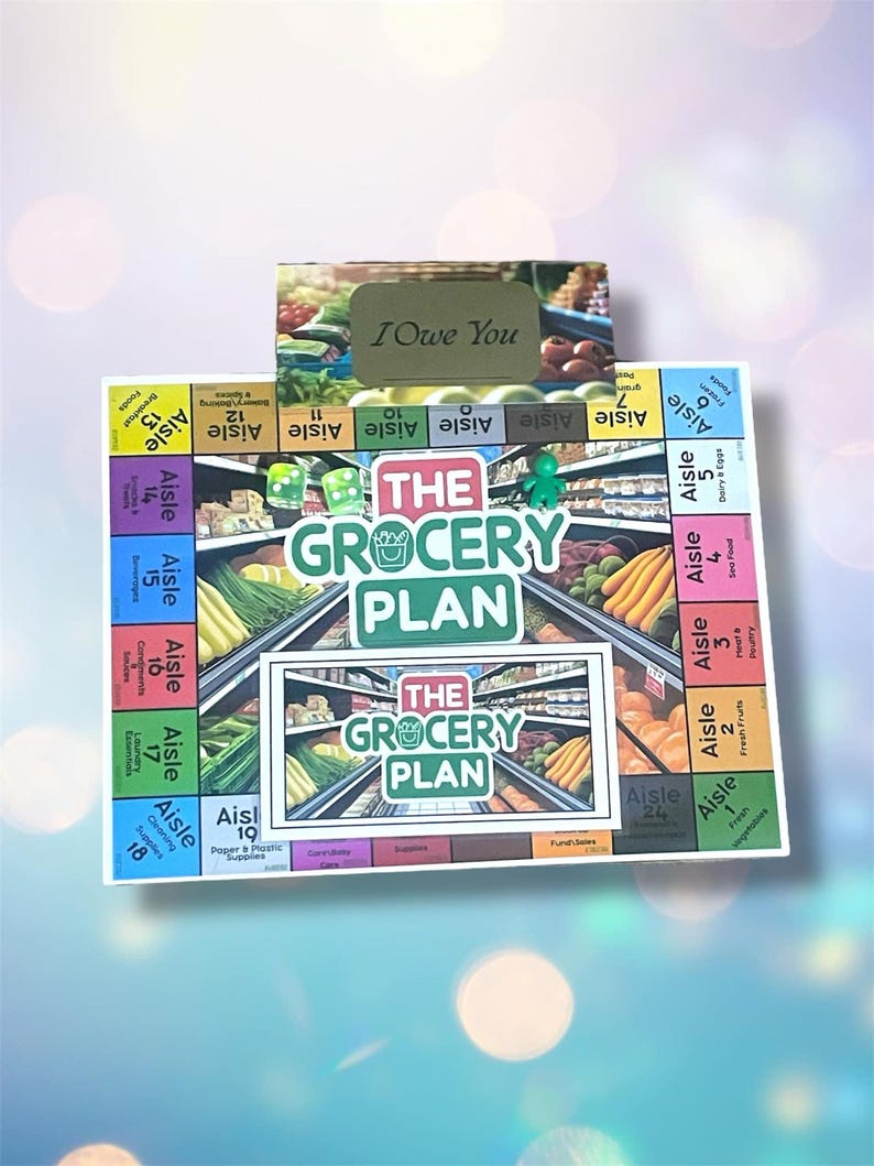 K&ouml;nnte beinhalten: Ein farbenfrohes Spielbrett mit einem Lebensmittelgesch&auml;ft-Thema. Das Brett hat einen Titel, der "The Grocery Plan" lautet und verschiedene G&auml;nge eines Lebensmittelgesch&auml;fts zeigt. Das Brett ist f&uuml;r ein Spiel konzipiert.