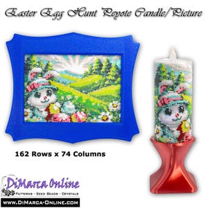 以下が含まれることがあります： 青い額縁に入った、緑色の丘と青い空のある野原にいるウサギの絵。絵は162行×74列。絵の隣には、ウサギのデザインが施された白いろうそくがある。ろうそくは赤いスタンドの上に置かれている。