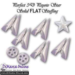Pode incluir: Uma cole&ccedil;&atilde;o de componentes de contas em forma de estrela e cone Peyote, de cor branca perolada. A imagem inclui uma estrela, v&aacute;rias formas de cone e dois bot&otilde;es redondos com n&uacute;meros. O texto diz "Perfect 3D Peyote Star Solid FLAT Stuffing" e "DiMarca Online".