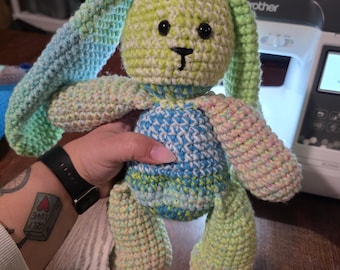 かぎ針編みのウサギのぬいぐるみ - 手作りポリエステルぬいぐるみ