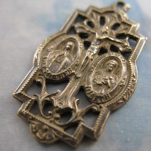 Religious Medal Holy Family Solid Bronze Religious Charms Catholic Jewelry Religious Jewelry Rosary Parts Catholic Medals