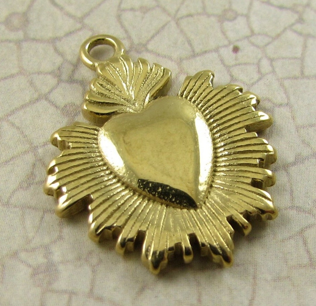 Gold Sacred Heart Charm Milagro Pendant Religious Charms Rosary Parts