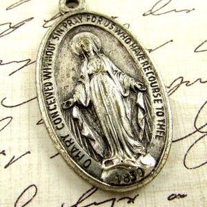 Large Vintage Miraculous Medal Religious Charms Religious Pendants Catholic Medals Rosary Parts
