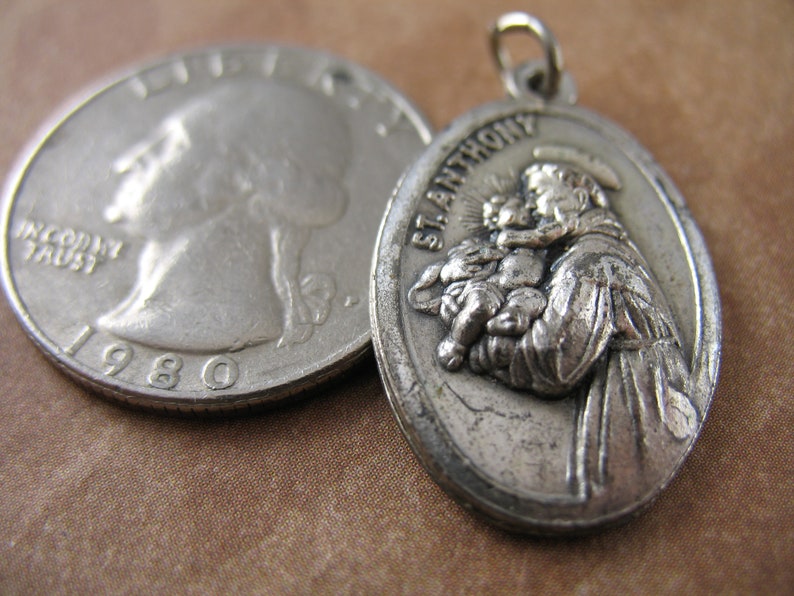 Vintage Saint Anthony Relic Medal Religious Charms Pendants Catholic Saints