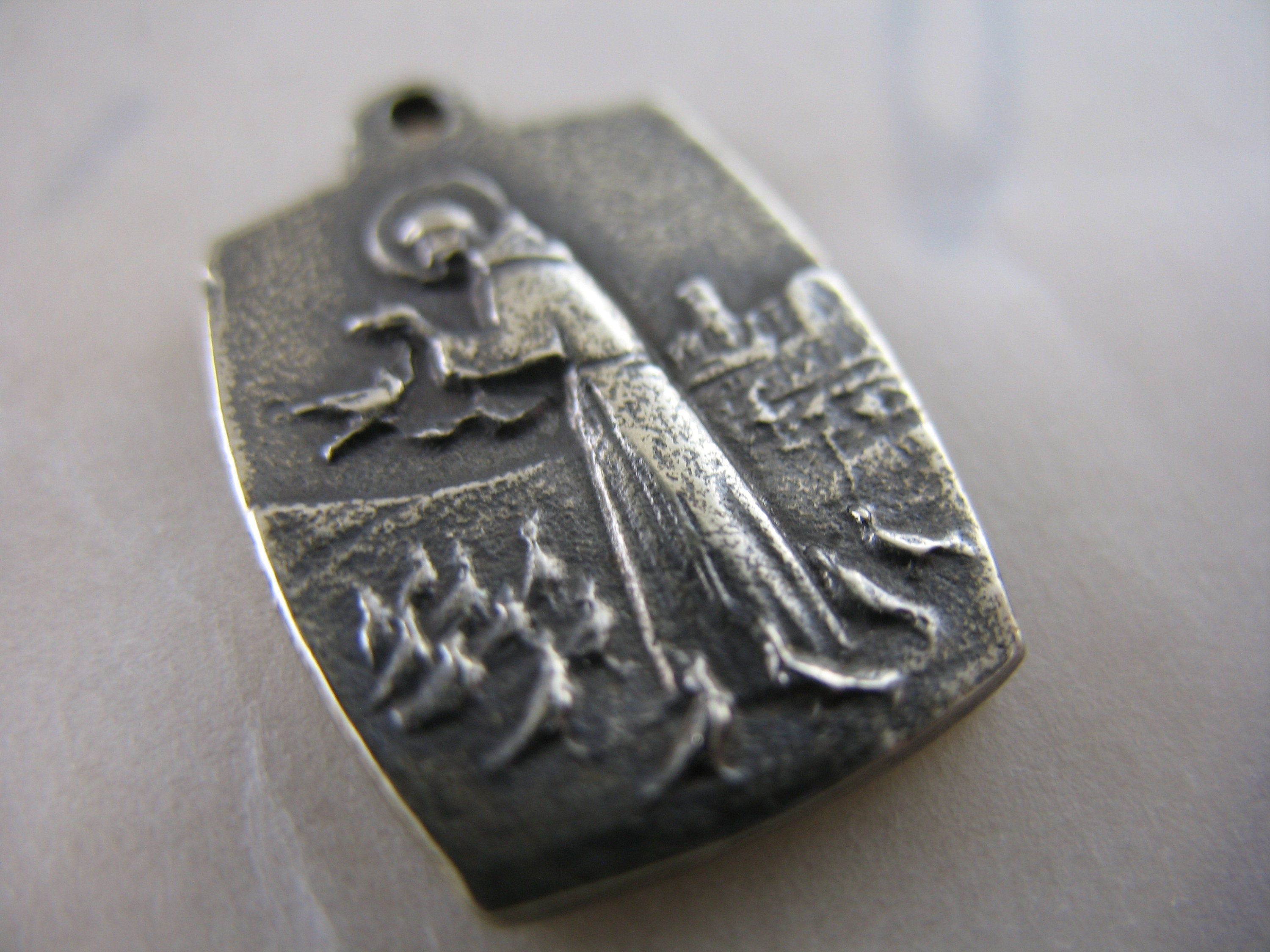 White Bronze Saint Francis Religious Medal Religious Charms Jewelry F…