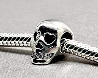 PANDORA シルバーブレスレット ハートスカル ハートとスカルをテーマにしたチャーム付きパンドラブレスレット