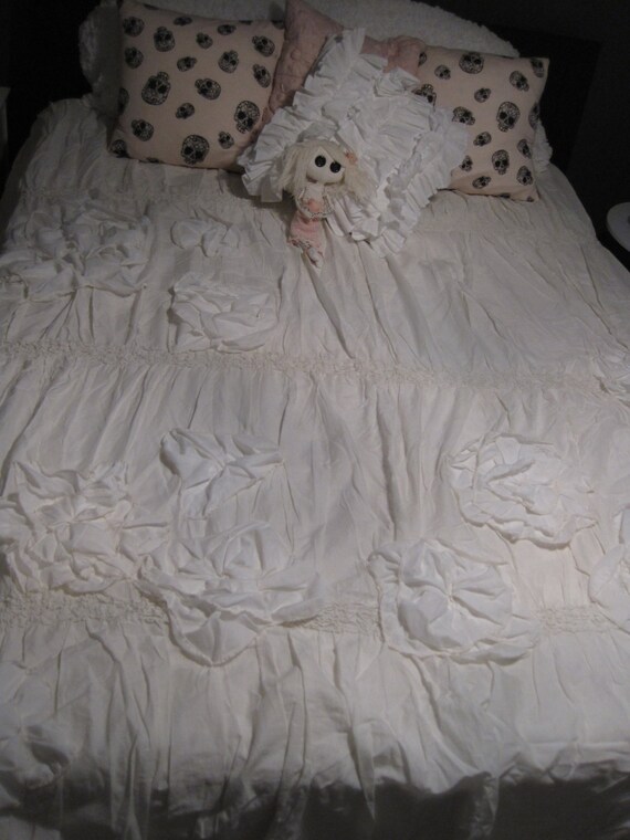 Items Similar To Cream Off White Queen Double Bedspread