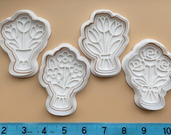 Lot De 8 Emporte-pièces Fleurs 3D - Avec Poussoir Et Tampon, 8 Formes, Neuf
