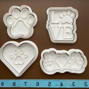 Dog Love Cookie Cutters with Stamps
