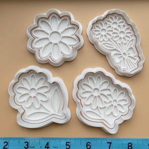 Daisy Flower Cookie Cutters with Stamps
