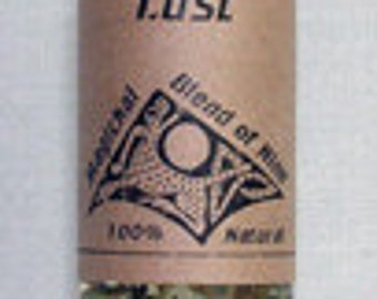 Lust Magical Oil - Candleburning, Magick Spells, Witchcraft, Wicca, Hermetic, Pagan, Hoodoo, Voodoo, Voudun, Santeria, Occult