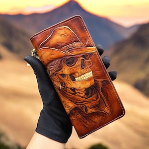 Cowboy Skull Leder Carving Lange Brieftasche mit Kette, Hand geschnitzte Lange Brieftasche, Pflanzlich Gegerbtes Italien Leder Lange Brieftasche für Männer und Frauen