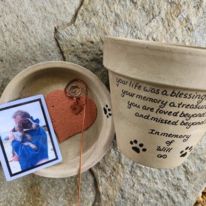 Pet sympathy gift planter personalized for dog or cat loss with memorial message