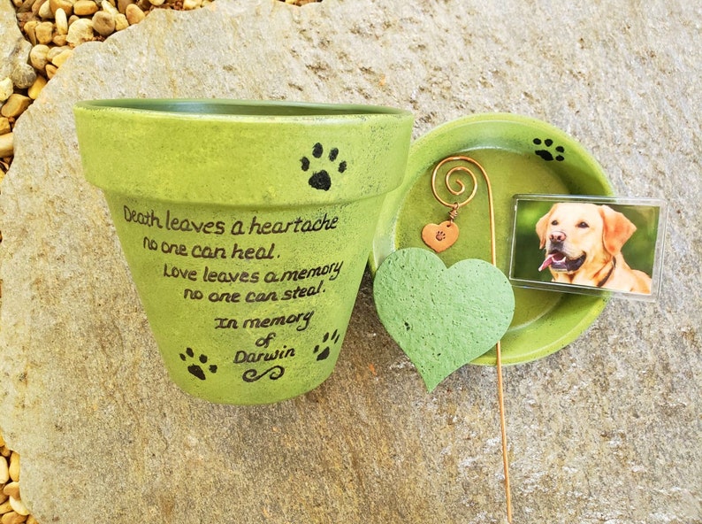 Dog Sympathy Gift Planter, Pet Memorial with Photo, Pet Memorial Planter, Memorial Gift Dog, Memorial Gift Cat, Garden Pet Memorial image 4