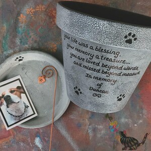 Pet sympathy gift planter personalized for dog or cat loss with memorial message