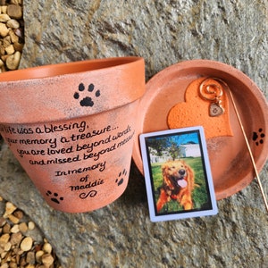 Dog Memorial Planter, Pet Loss Gift, Dog Memorial Gift, Cat Memorial Gift, Pet Memorial Gift, Painted Flower Pot, Garden Pet Memorial image 1