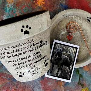 garden pet memorial planter with custom name