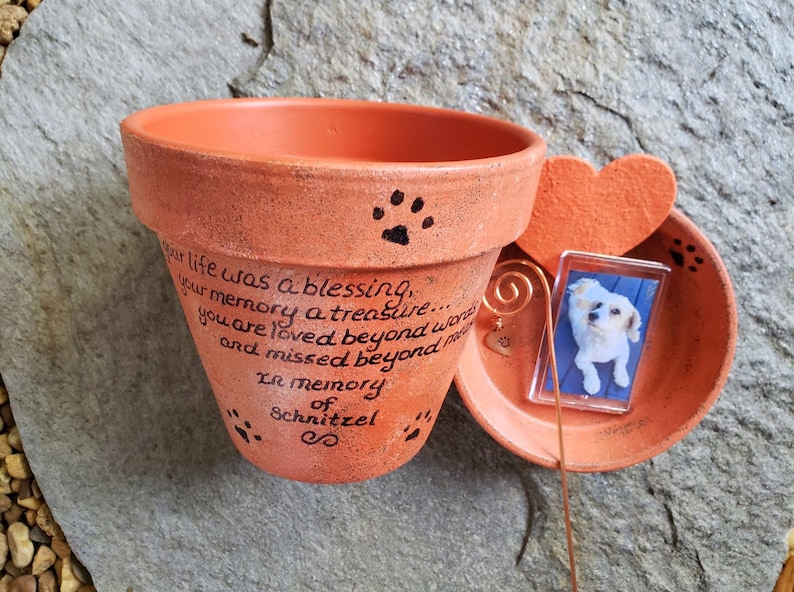 Pet Memorial with Photo, Pet Memorial Planter, Memorial Gift Dog, Memorial Gift Cat, Garden Pet Memorial, Sympathy Dog Loss, Sympathy Cat orange