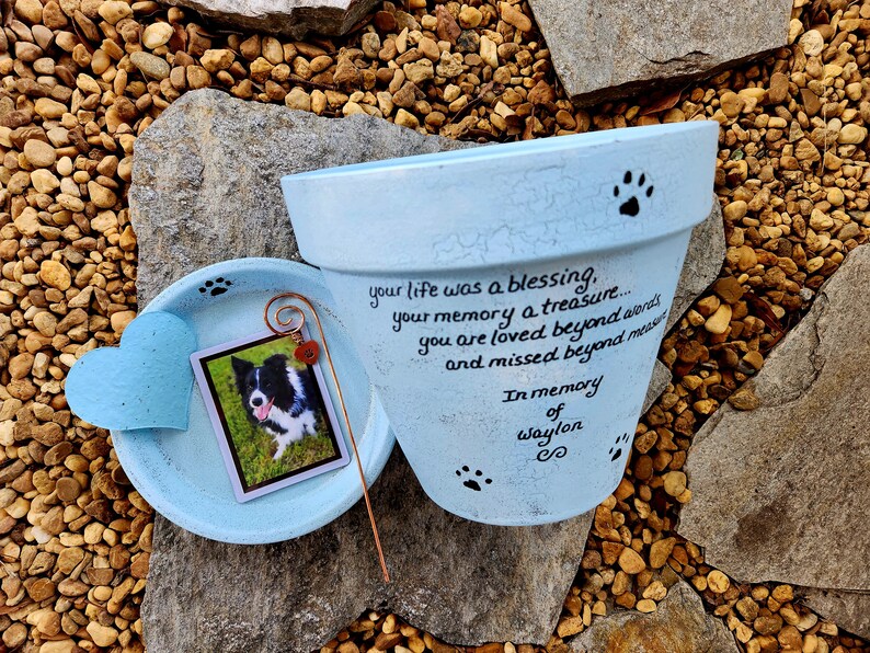 Dog Memorial Planter, Pet Loss Gift, Dog Memorial Gift, Cat Memorial Gift, Pet Memorial Gift, Painted Flower Pot, Garden Pet Memorial image 9