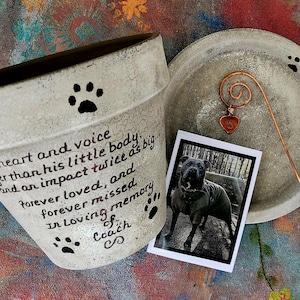 Pet loss memorial garden planter with personalized wording and pets name.  Shown in Sand.