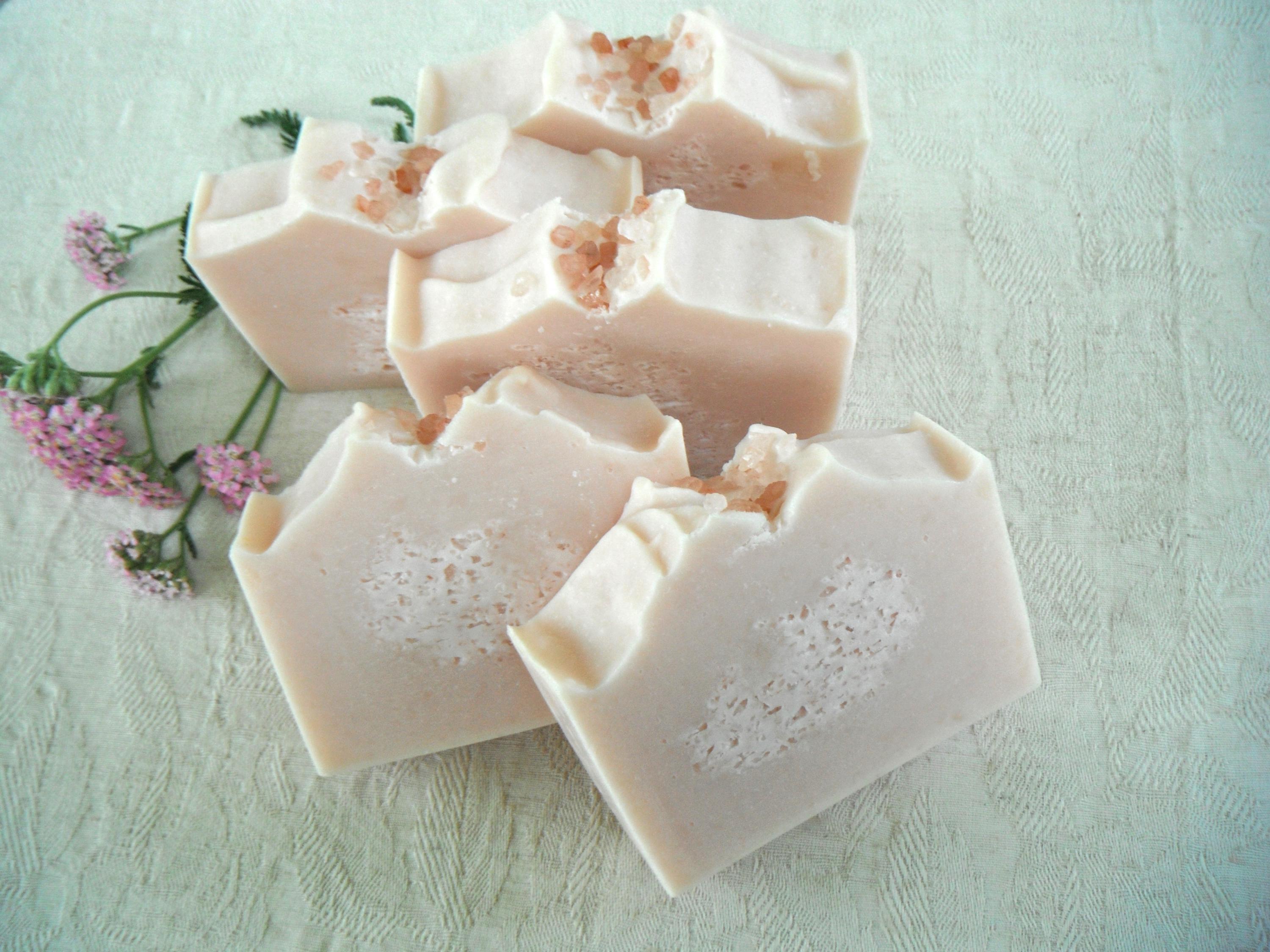 Handmade Himalayan Pink Sea Salt Soap, Clean Rain Scent, Rose Clay - Etsy