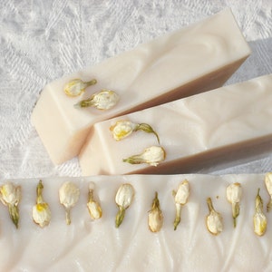 Sweet Jasmine Soap / Flower Soap / Floral Soap / Cold Process Handmade Soap