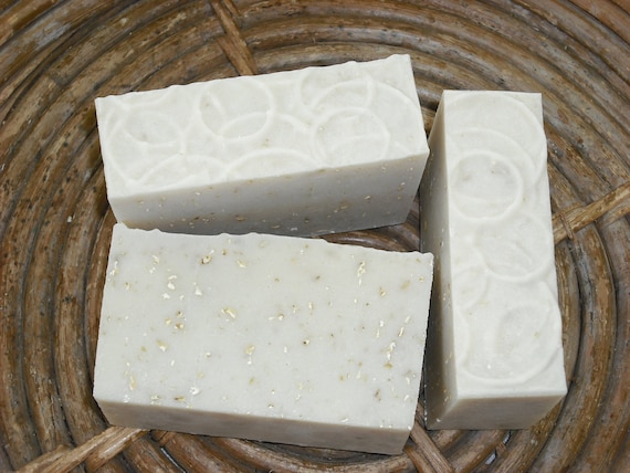 Pumice Soap / For Mechanics, Gardeners or anyone with dirt ridden hands / Pumice Powder, Neem Oil, Oatmeal / Handmade Exfoliation Soap
